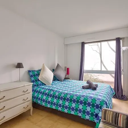 Nice And Bright 3 Bedroom Flat * Paris